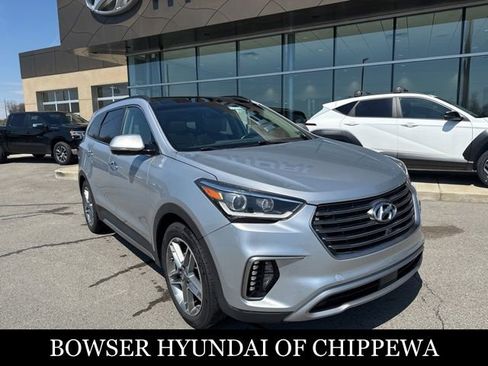 Used 2017 Hyundai Santa Fe Limited image 10