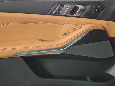 Certified 2024 BMW X7 xDrive40i w/ Executive Package image 16