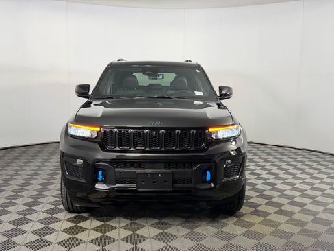 Used 2025 Jeep Grand Cherokee Limited 4xe image 5