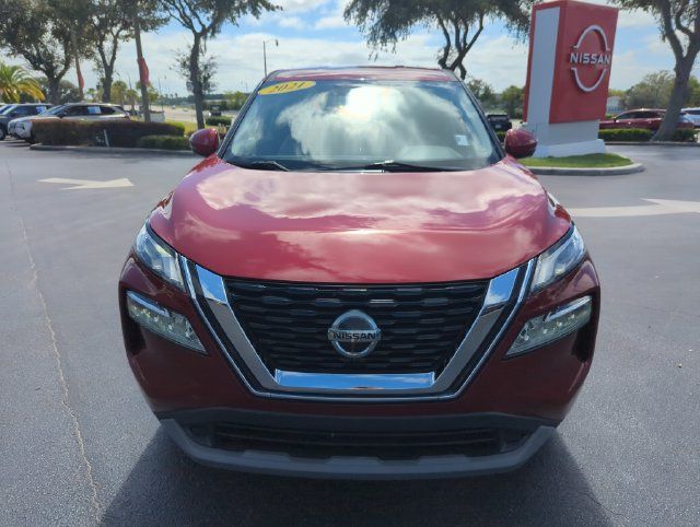 Certified 2021 Nissan Rogue SV FWD image 15