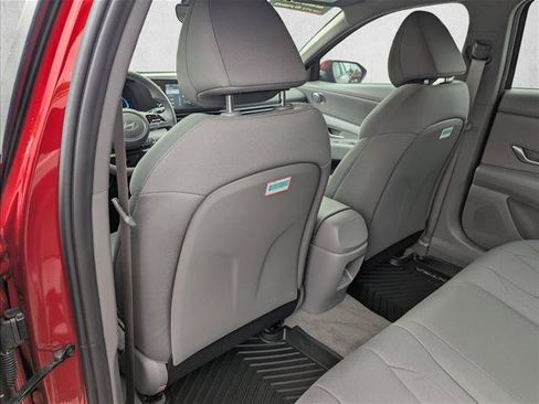 Certified 2026 Hyundai Elantra SE w/ Cargo Package FWD image 22