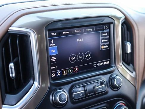 Used 2020 Chevrolet Silverado 2500 High Country AWD/4WD image 39