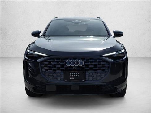 Used 2025 Audi Q5 Premium w/ Premium Plus AWD/4WD image 2