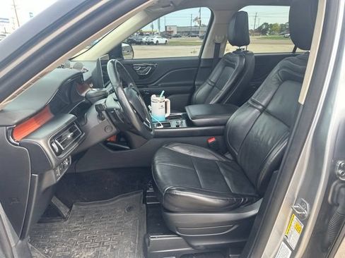 Used 2021 Lincoln Aviator Grand Touring w/ Elements Package Plus AWD/4WD image 6