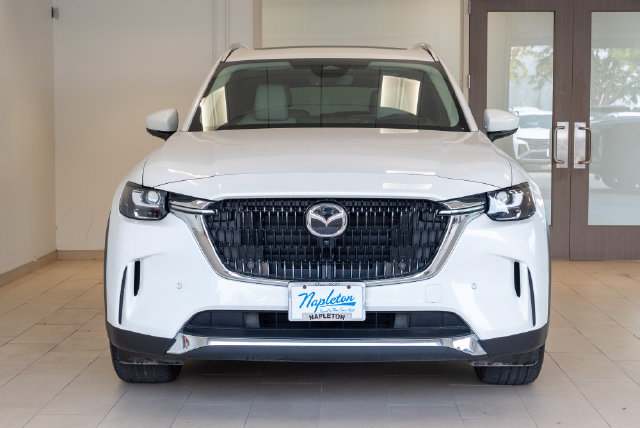 Used 2024 MAZDA CX-90 Plug-In Hybrid w/ Premium Plus AWD/4WD image 4