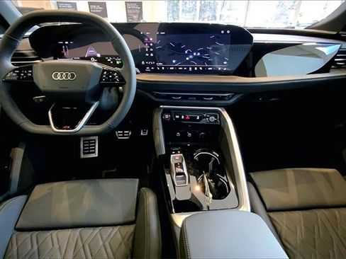 New 2025 Audi SQ5 Premium Plus image 6