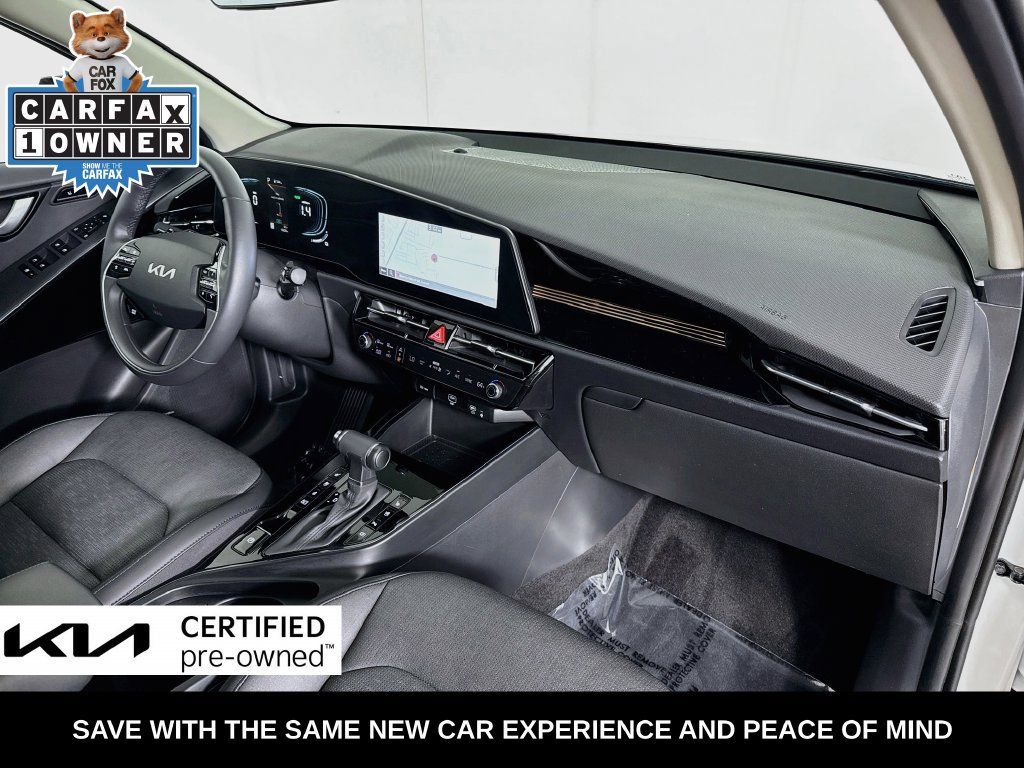 Used 2025 Kia Niro FWD image 37