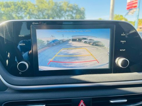 Used 2021 Hyundai Sonata SE w/ Cargo Package image 19