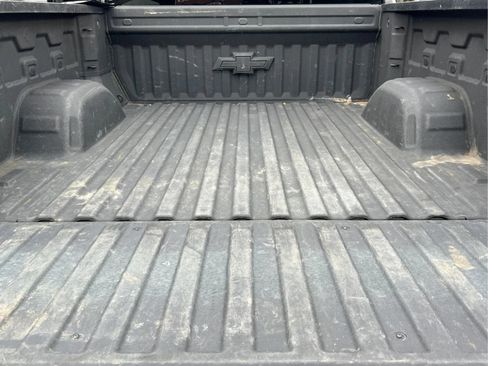 Used 2021 Chevrolet Silverado 1500 RST AWD/4WD image 33