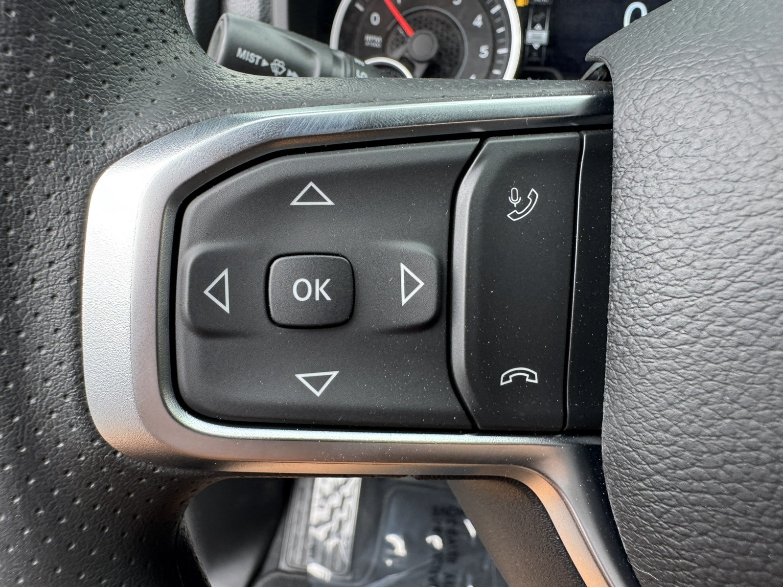 New 2026 RAM 1500 Express AWD/4WD image 30
