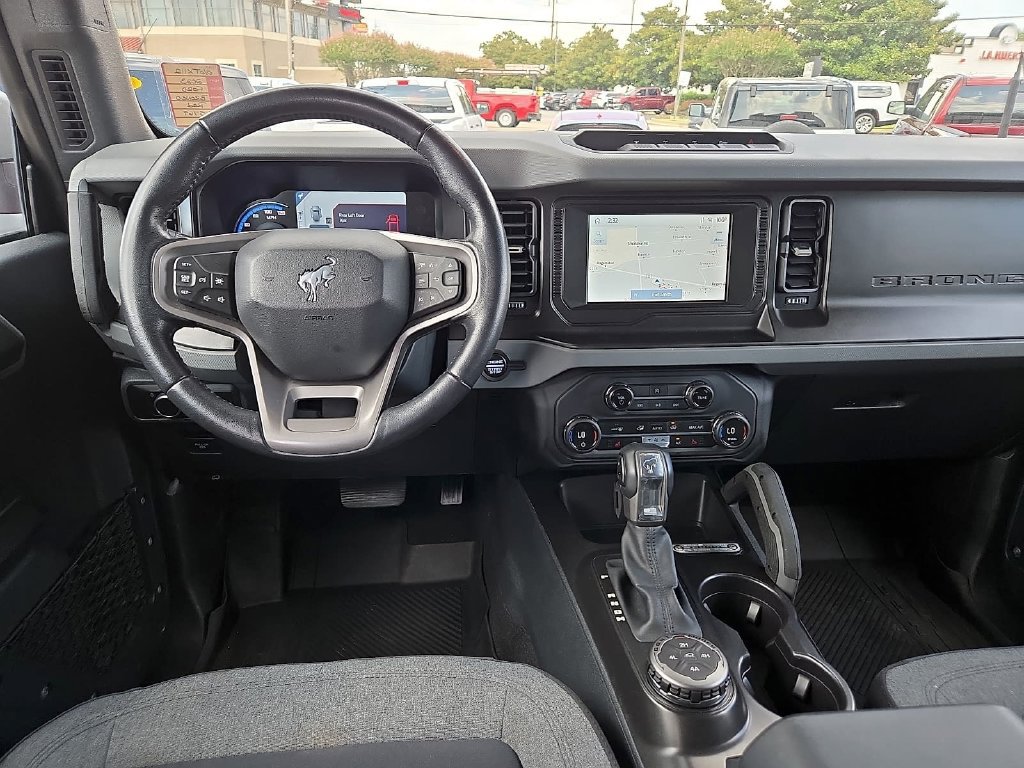 Used 2023 Ford Bronco Big Bend w/ Sasquatch Package AWD/4WD image 11