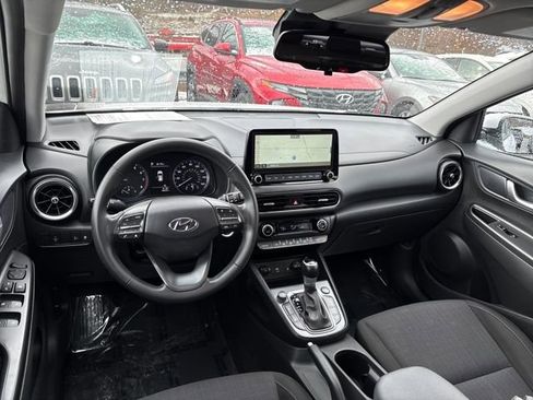 Used 2023 Hyundai Kona SEL w/ Convenience Package image 11