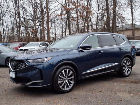 Certified 2026 Acura MDX w/Technology Package image 3