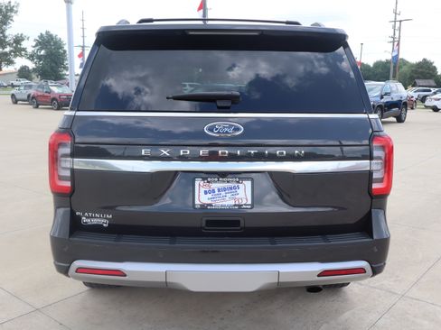 Used 2024 Ford Expedition Platinum AWD/4WD image 6