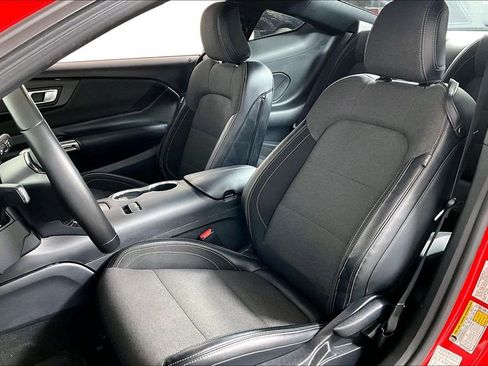 Used 2024 Ford Mustang Coupe image 25