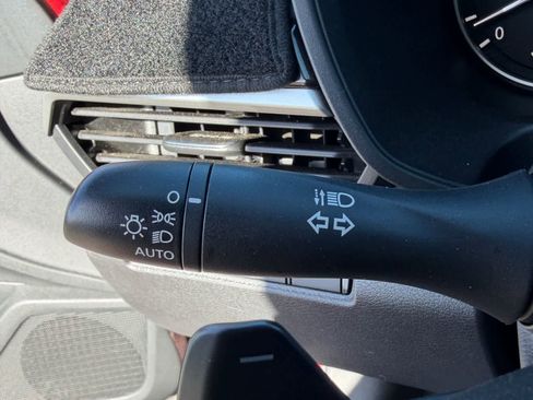 Certified 2024 Nissan Altima 2.0 SR FWD image 31