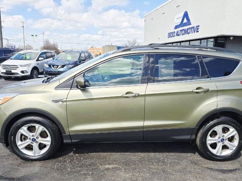 Used 2014 Ford Escape SE w/ Equipment Group 201A AWD/4WD image 3