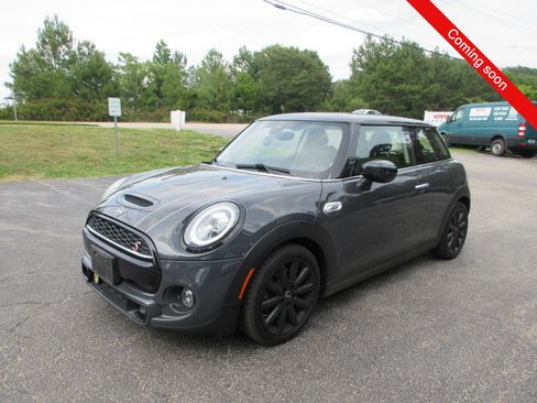 Used 2020 MINI Cooper S FWD image 1