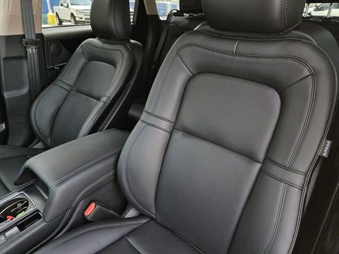 New 2025 Lincoln Corsair FWD w/ Equipment Group 101A image 19