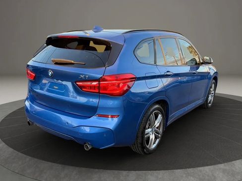 Used 2017 BMW X1 xDrive28i image 4