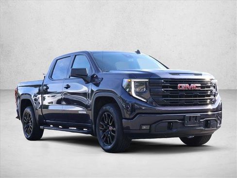 Used 2024 GMC Sierra 1500 Elevation AWD/4WD image 3