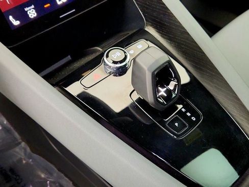 Used 2022 Polestar Polestar 2 w/ Plus Package AWD/4WD image 16