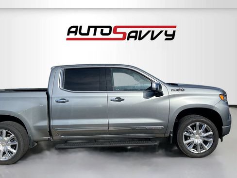 Used 2023 Chevrolet Silverado 1500 High Country w/ High Country Premium Package AWD/4WD image 8