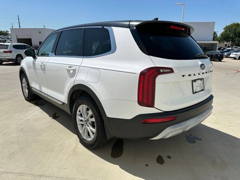 Used 2021 Kia Telluride LX FWD image 5