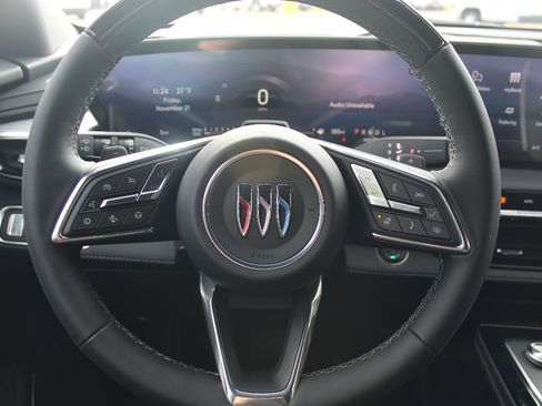 New 2026 Buick Enclave Avenir w/ Super Cruise Package image 17