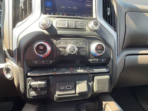 Used 2020 GMC Sierra 1500 SLT w/ SLT Premium Package AWD/4WD image 18