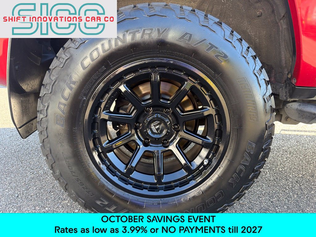 Used 2018 Toyota 4Runner SR5 AWD/4WD image 10