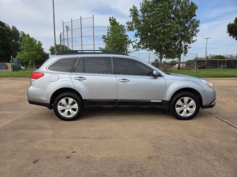 Used 2012 Subaru Outback 2.5i AWD/4WD image 27