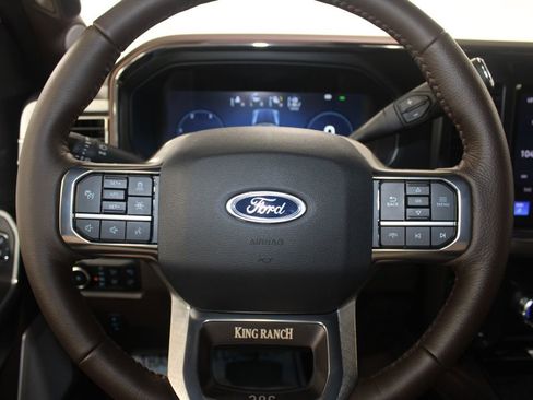 New 2025 Ford F350 King Ranch w/ FX4 Off-Road Package image 34