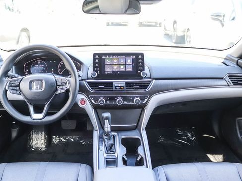 Used 2020 Honda Accord EX image 11
