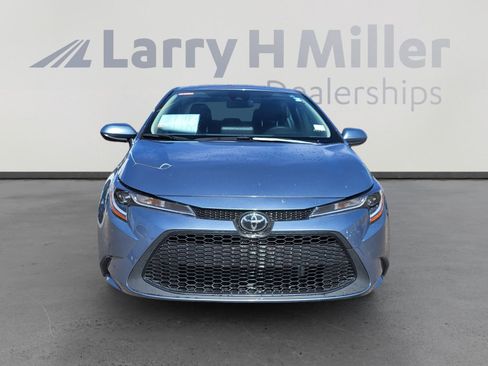 Used 2022 Toyota Corolla LE image 8