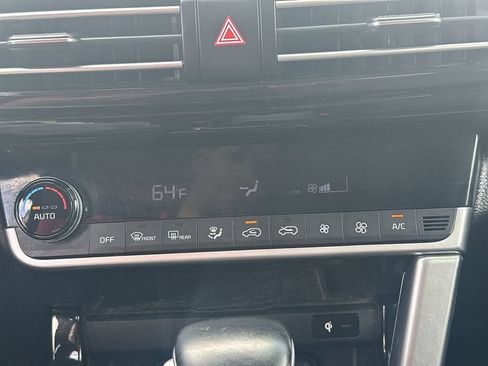 Used 2023 Kia Seltos EX AWD/4WD image 29
