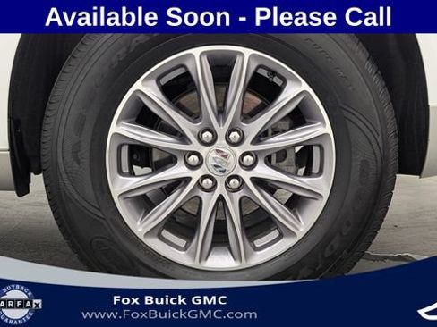 Used 2024 Buick Enclave Essence w/ Sound and Sites Package AWD/4WD image 37