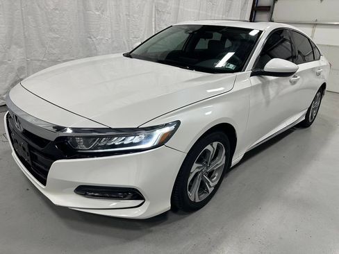 Used 2020 Honda Accord EX image 3