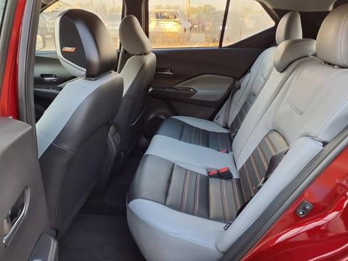 Used 2023 Nissan Kicks SR w/ SR Premium Package FWD image 7