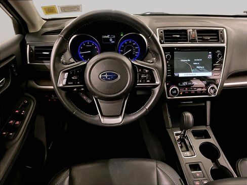 Used 2019 Subaru Outback 2.5i Limited AWD/4WD image 5