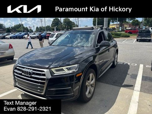 Used 2020 Audi Q5 2.0T Premium Plus w/ Premium Plus Package AWD/4WD image 3