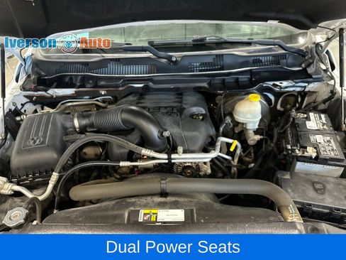 Used 2016 RAM 1500 Laramie w/ Convenience Group AWD/4WD image 12