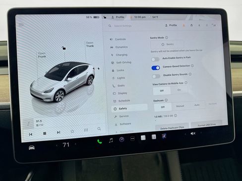 Used 2023 Tesla Model Y Long Range image 43