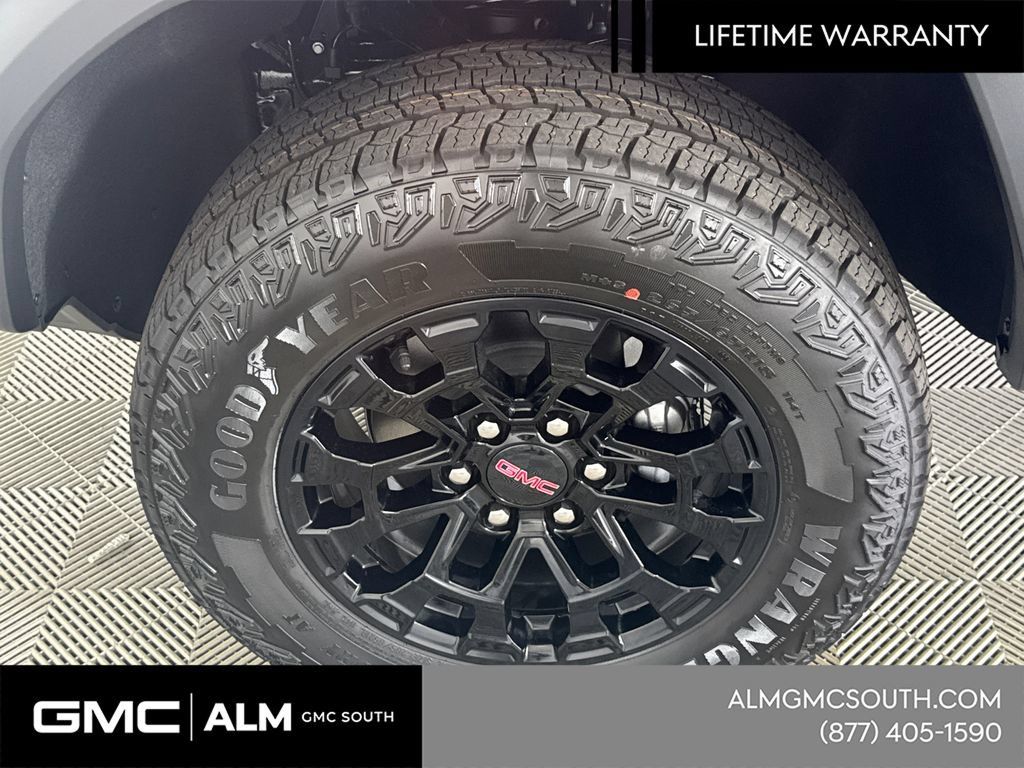 New 2026 GMC Canyon Elevation RWD image 13