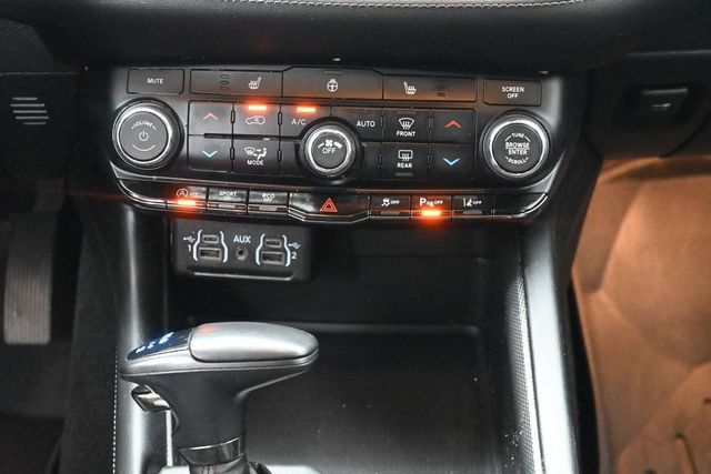 Used 2022 Dodge Durango GT AWD/4WD image 23