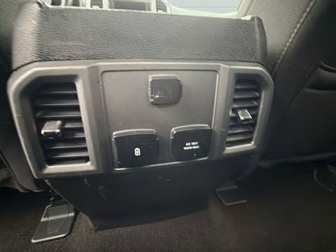 Used 2019 Ford F150 XLT w/ Equipment Group 302A Luxury image 20