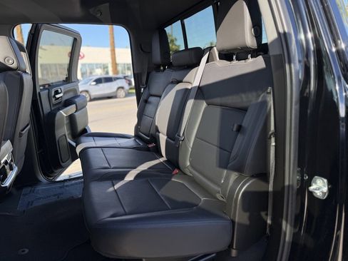 Used 2021 GMC Sierra 3500 SLT w/ SLT Preferred Package image 13