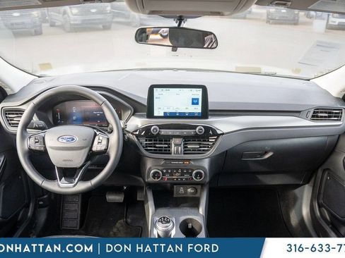 New 2026 Ford Escape Active w/ Cold Weather Package FWD image 4