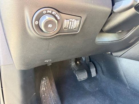 Used 2022 Jeep Compass Limited w/ Elite Group image 28