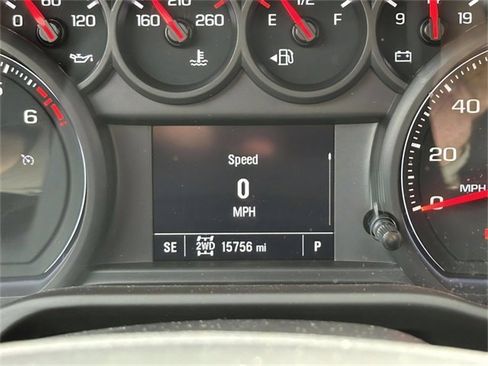 Used 2023 Chevrolet Silverado 1500 Custom image 16